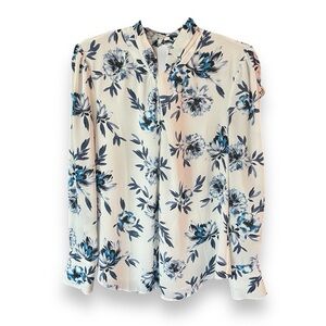 💙🤍Navy & White Floral Blouse White House | Black Market Size 8🤍💙